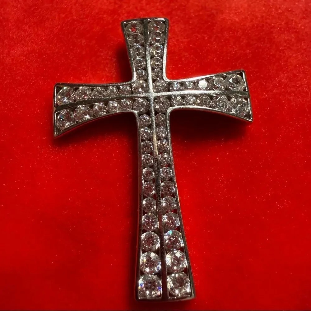 Sterling Silver 925 Cross Pendant With White CZ Stones Modern Curved Design